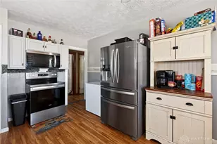 3612 E 3rd St, Dayton, OH 45403 - Photo 14