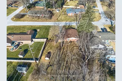 2434 Barnett Drive, Bellbrook, OH 45305 - Photo 6