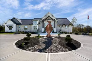 1941 Legendary Wy, Clear Creek Township, OH 45036 - Photo 4