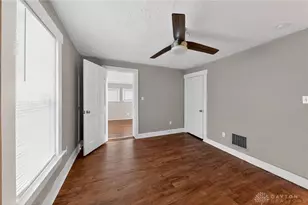 2527 S Dixie Dr, Dayton, OH 45409 - Photo 24