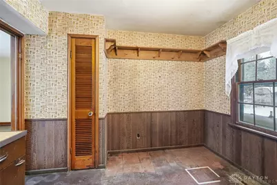 1950 W Skyview Drive, Beavercreek, OH 45432 - Photo 12