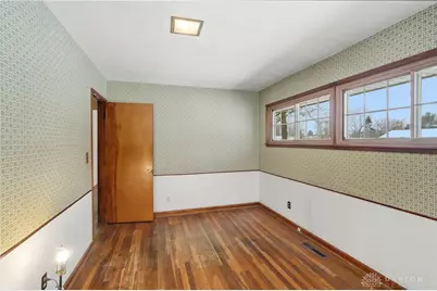 1950 W Skyview Drive, Beavercreek, OH 45432 - Photo 20