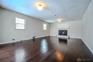 4048 Locustwood Dr, Dayton, OH 45429 - Photo 16