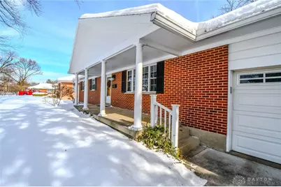 4048 Locustwood Drive, Dayton, OH 45429 - Photo 4