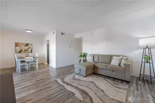 1118 Eagle Feather Cir, Dayton, OH 45449 - Photo 2