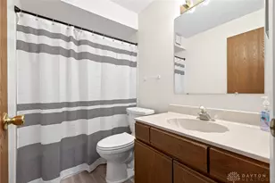 1311 Hollow Run, Centerville, OH 45459 - Photo 4