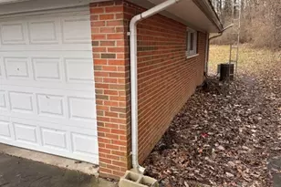 2743 Ironwood Dr, Springfield, OH 45504 - Photo 2