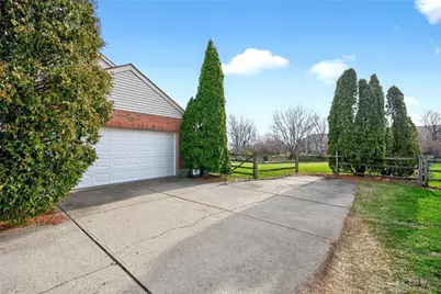 6193 Hedgerow Drive, West Chester, OH 45069 - Photo 4