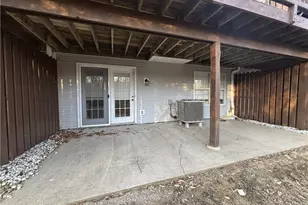 5067 Bristol Ct, Loveland, OH 45140 - Photo 8