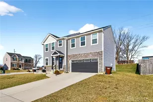 1001 Glen Kegley Dr, Xenia, OH 45385 - Photo 2