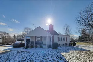 3891 New Carlisle Pike, Springfield, OH 45504 - Photo 2