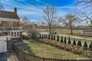 203 Harman Blvd, Oakwood, OH 45419 - Photo 2