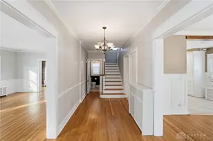 203 Harman Blvd, Oakwood, OH 45419 - Photo 6