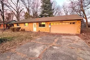 5201 Wilmington Pike, Washington Twp, OH 45440 - Photo 1