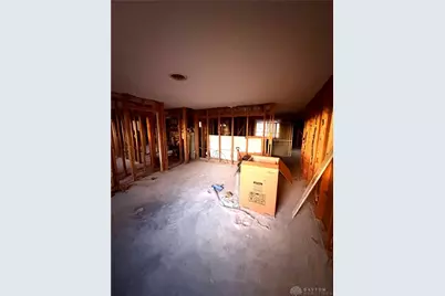 5201 Wilmington Pike, Washington Twp, OH 45440 - Photo 6