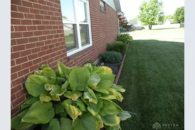 6631 Deer Meadows Drive, Dayton, OH 45424 - Photo 4