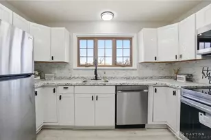 1905 N Longview St, Beavercreek, OH 45432 - Photo 20