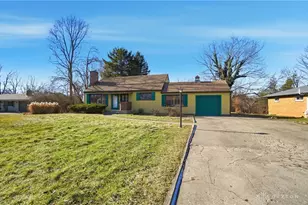 1905 N Longview St, Beavercreek, OH 45432 - Photo 2