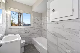 221 Duffy Ct, Dayton, OH 45431 - Photo 24