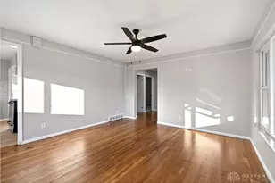 221 Duffy Ct, Dayton, OH 45431 - Photo 8