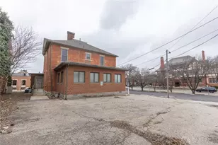 423 N Wayne St, Piqua, OH 45356 - Photo 16