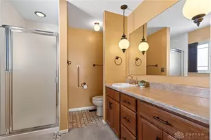 8040 Black Leaf Ct, Dayton, OH 45458 - Photo 40