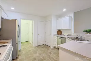 6991 Salon Cir, Dayton, OH 45424 - Photo 12