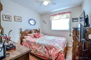 1585 Larchwood Dr, Dayton, OH 45432 - Photo 16