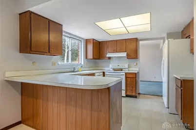 844 Cascade Drive, Riverside, OH 45431 - Photo 10