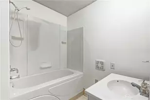 612 W Madison St, New Carlisle, OH 45344 - Photo 24