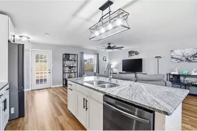 1455 Ambridge Road, Centerville, OH 45459 - Photo 6