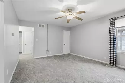 946 N South Street, Wilmington, OH 45177 - Photo 8