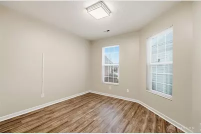 2002 Commons Circle, Batavia, OH 45103 - Photo 32