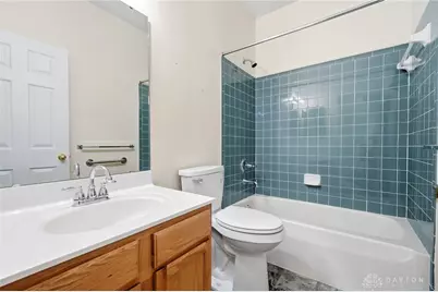 2002 Commons Circle, Batavia, OH 45103 - Photo 34