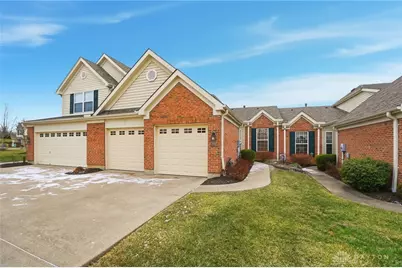 2002 Commons Circle, Batavia, OH 45103 - Photo 4