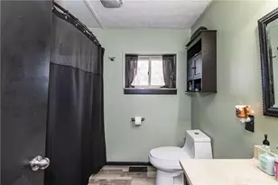 8890 Mann Rd, Tipp City, OH 45371 - Photo 22