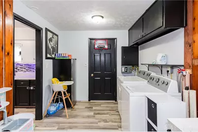 8890 Mann Road, Tipp City, OH 45371 - Photo 14