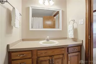 205 Elmwood Pl, Dayton, OH 45440 - Photo 38