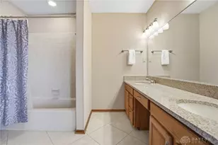 205 Elmwood Pl, Dayton, OH 45440 - Photo 34