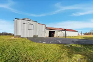 5790 Old Columbus-Cincinnati Rd, South Charleston, OH 45368 - Photo 46