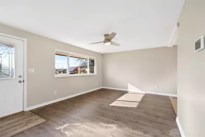 5929 Rosalie Road, Huber Heights, OH 45424 - Photo 4