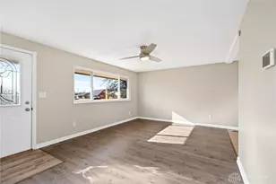 5929 Rosalie Rd, Dayton, OH 45424 - Photo 4