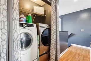 27 N Paul Laurence Dunbar St, Dayton, OH 45402 - Photo 14