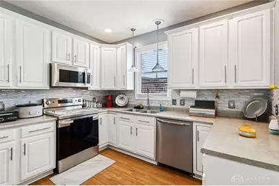 27 N Paul Laurence Dunbar Street, Dayton, OH 45402 - Photo 6