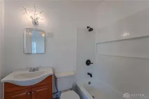 2416 Wayne Ave, Dayton, OH 45420 - Photo 14