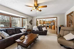 3774 Red Oak Ct, Beavercreek, OH 45430 - Photo 16