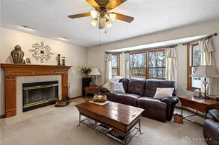 3774 Red Oak Ct, Beavercreek, OH 45430 - Photo 18