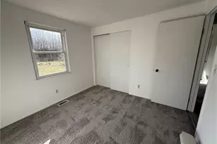 8287 Briar Ridge Ct, Dayton, OH 45424 - Photo 10