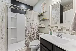 1197 Crystal Harbour Dr, Fairborn, OH 45324 - Photo 32