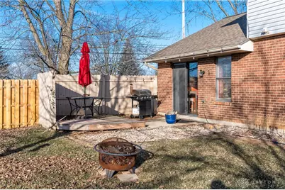 5686 Firegate Court, Huber Heights, OH 45424 - Photo 36